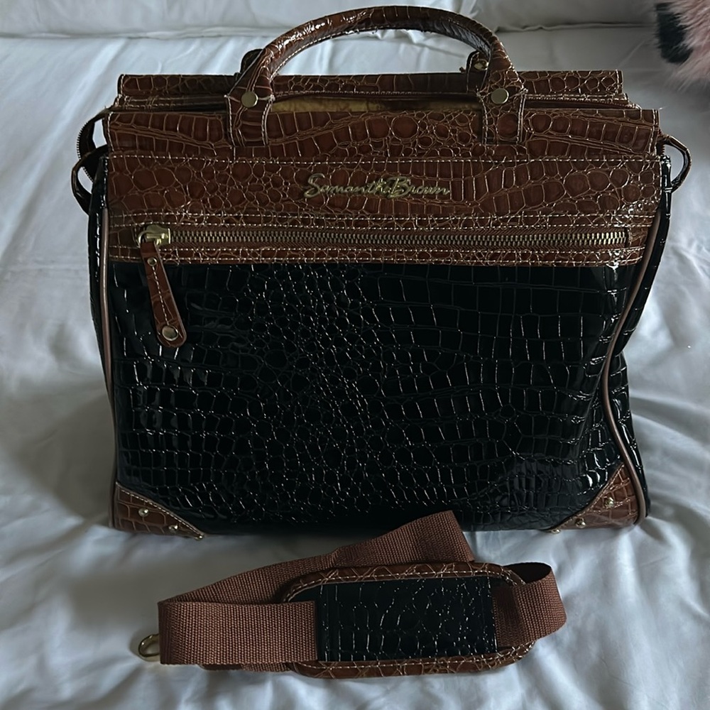 Samantha Brown Croc Embossed Black Dowel Travel Shoulder Bag 16"